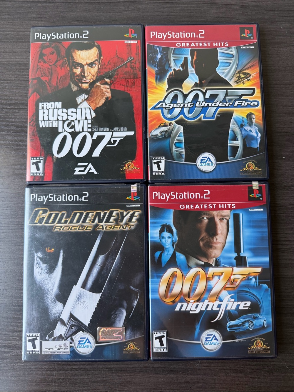 PlayStation 2 007 James Bond 4-Game Bundle - Nightfire From Russia With Love CIB